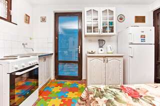 Дома для отпуска Nika Guest House Тиват Дом с 2 спальнями-14