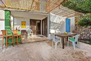 Дома для отпуска Nika Guest House Тиват Дом с 2 спальнями-4