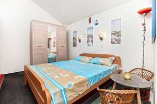 Дома для отпуска Nika Guest House Тиват Дом с 2 спальнями-44